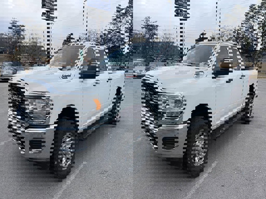 Used 2024 RAM 2500 Tradesman w/ Chrome Appearance Group image 1