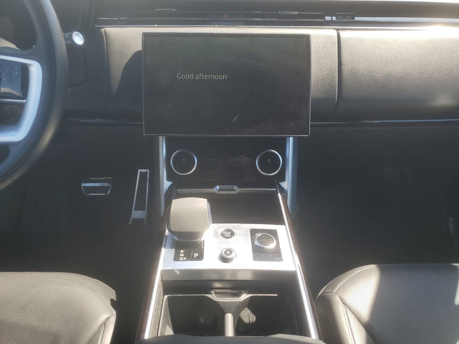 Used 2023 Land Rover Range Rover SE image 10