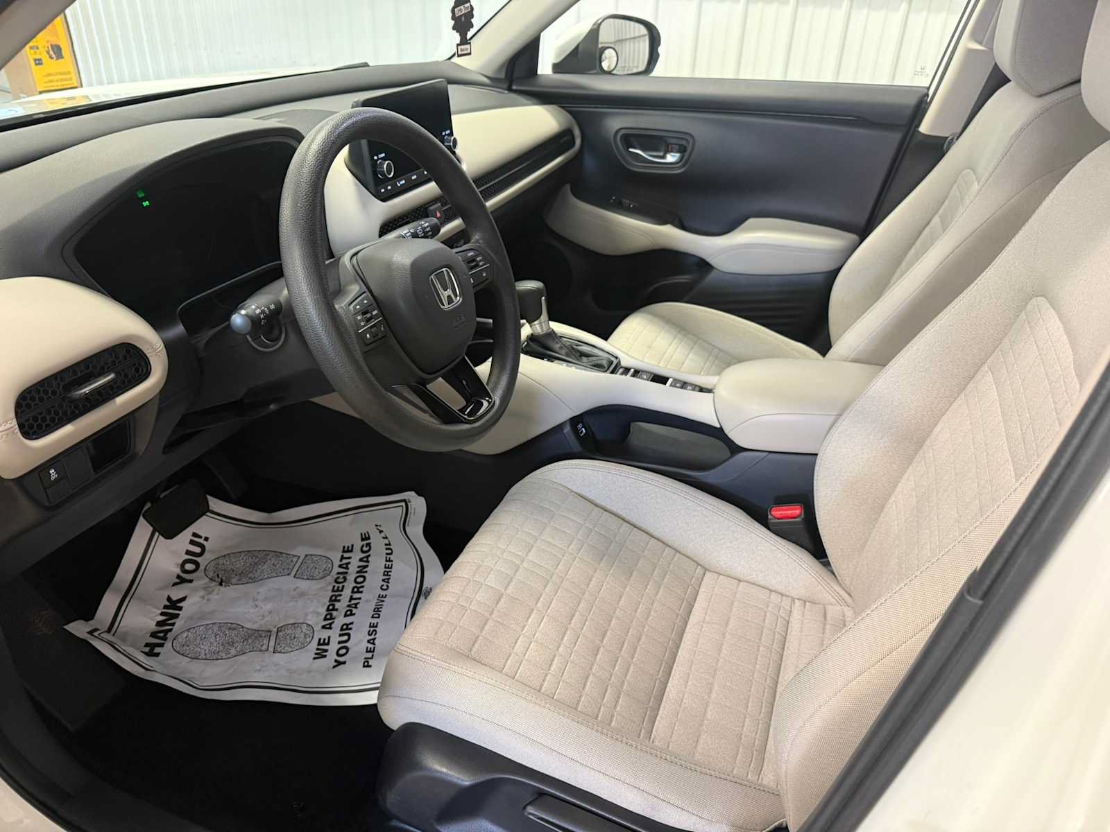 Used 2023 Honda HR-V LX image 19