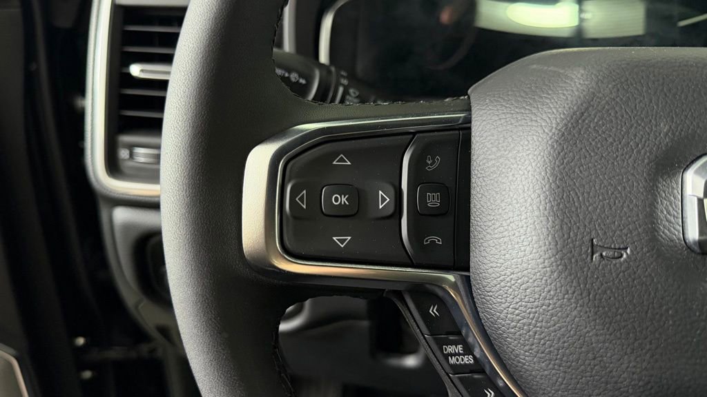 New 2026 RAM 1500 Laramie AWD/4WD image 14