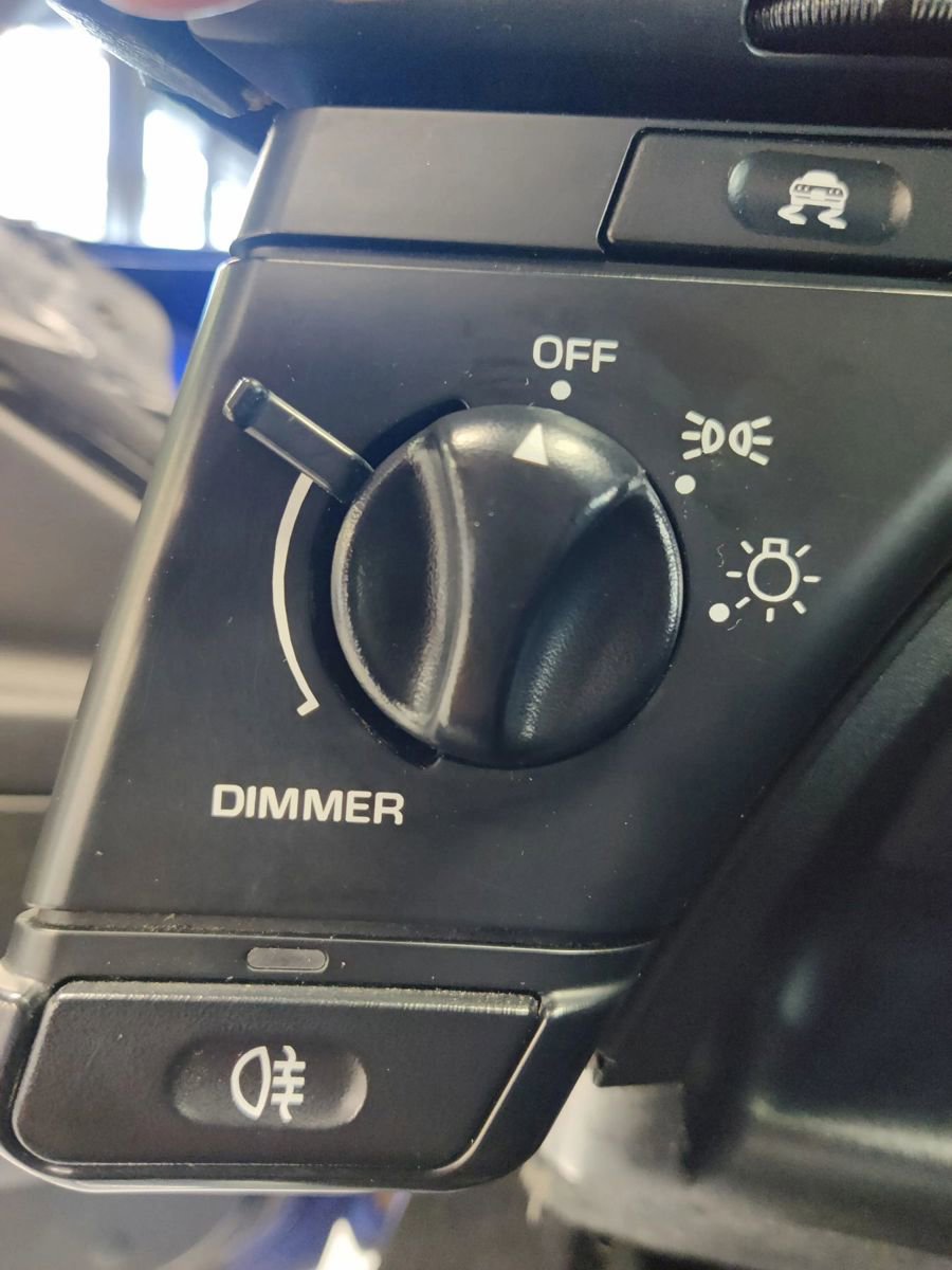 Used 1994 Chevrolet Corvette Coupe 2D image 19