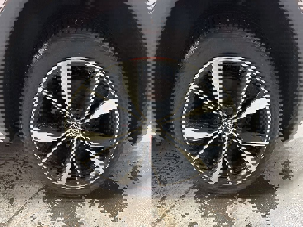 Used 2022 Volkswagen Tiguan SEL R-Line image 26