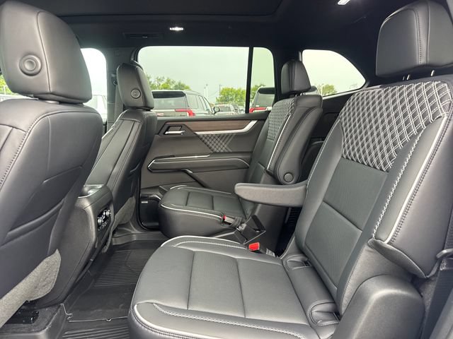 New 2026 GMC Acadia Denali w/ Super Cruise Package FWD image 11