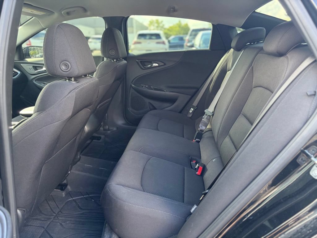 Used 2024 Chevrolet Malibu RS w/ LPO, Floor Liner Package FWD image 11
