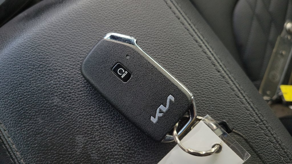 Used 2024 Kia Sportage X-Line w/ X-Line Premium Package AWD/4WD image 23