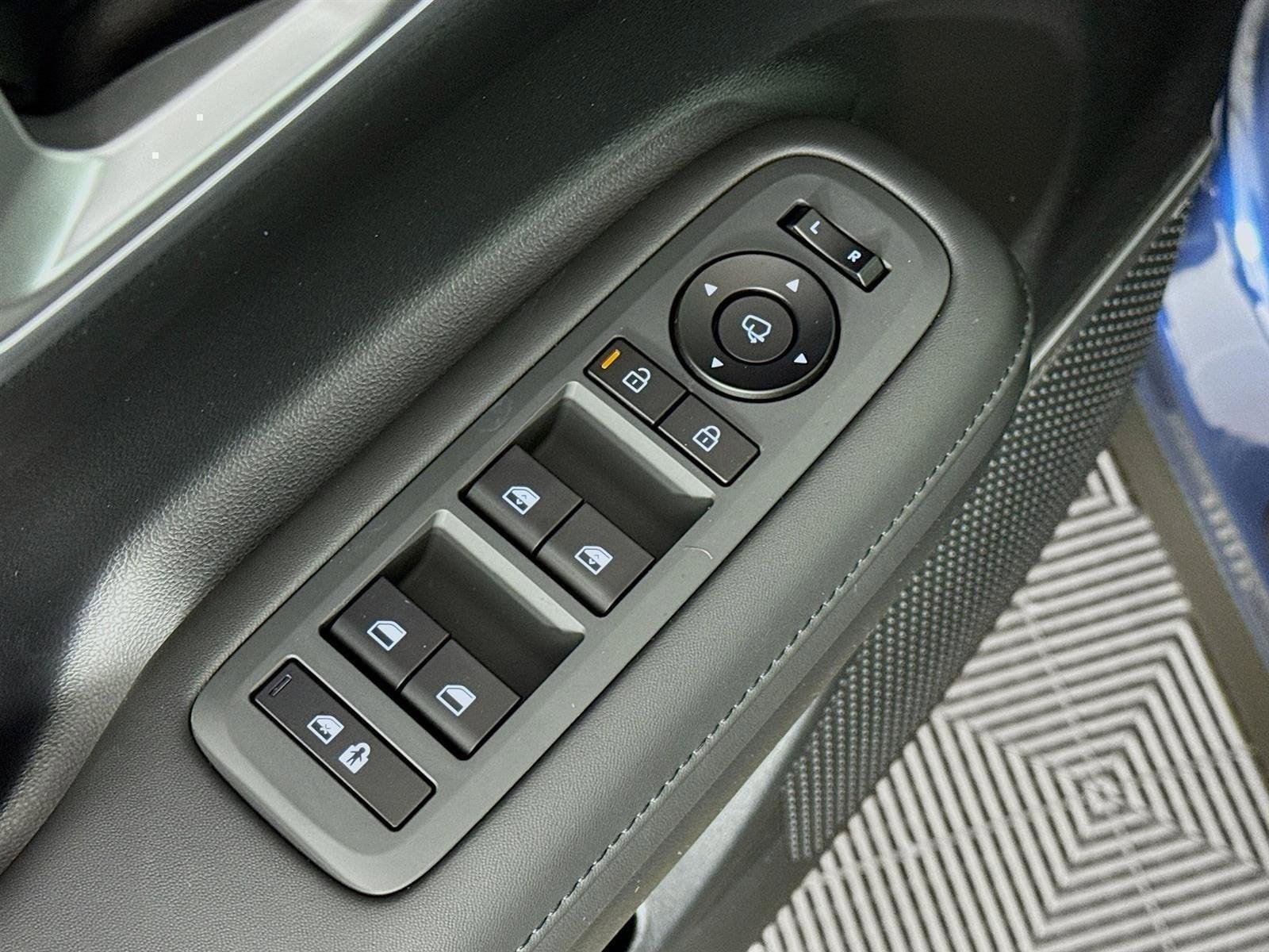 New 2026 Hyundai Santa Fe Limited FWD image 20