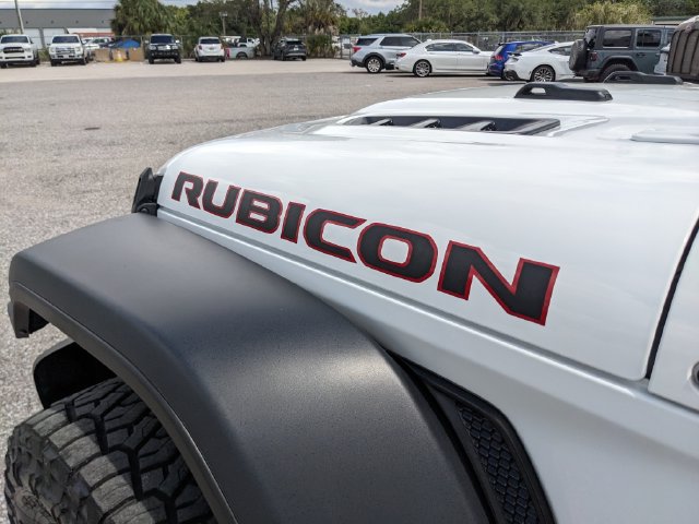 Used 2024 Jeep Wrangler Rubicon AWD/4WD image 12