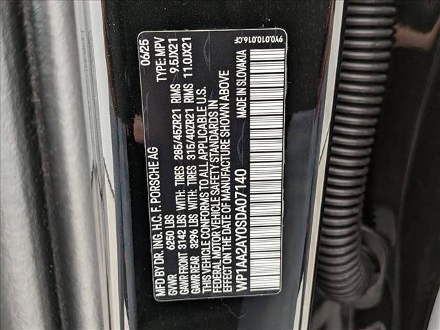 Certified 2025 Porsche Cayenne image 27