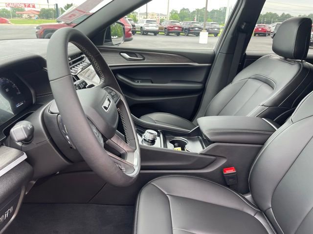 New 2025 Jeep Grand Cherokee L Limited image 7