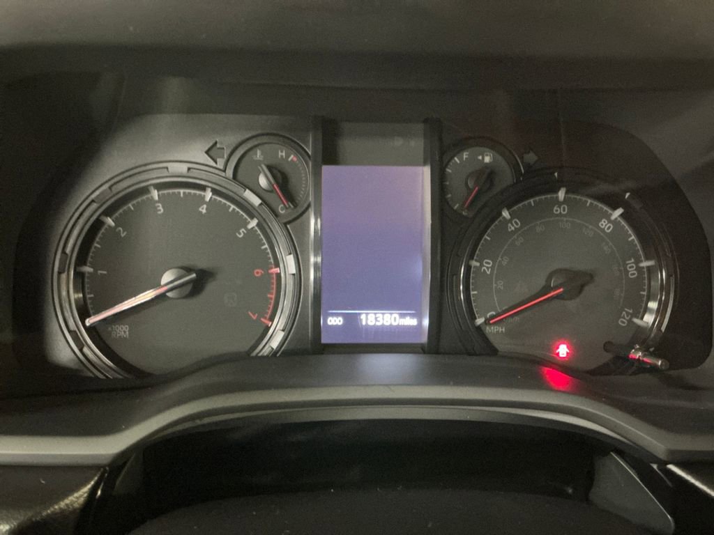 Certified 2024 Toyota 4Runner SR5 Premium image 15