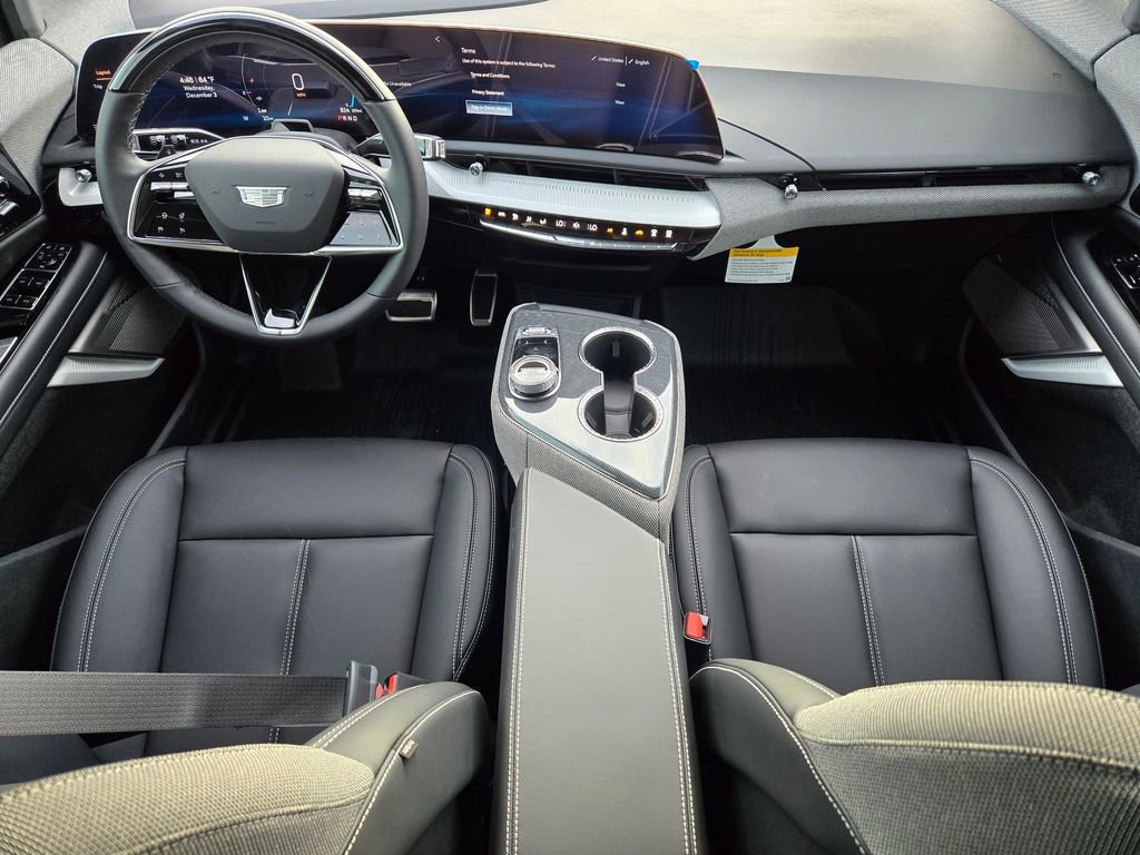 New 2026 Cadillac Optiq Sport 1 w/ LPO, Floor Liner Package image 13