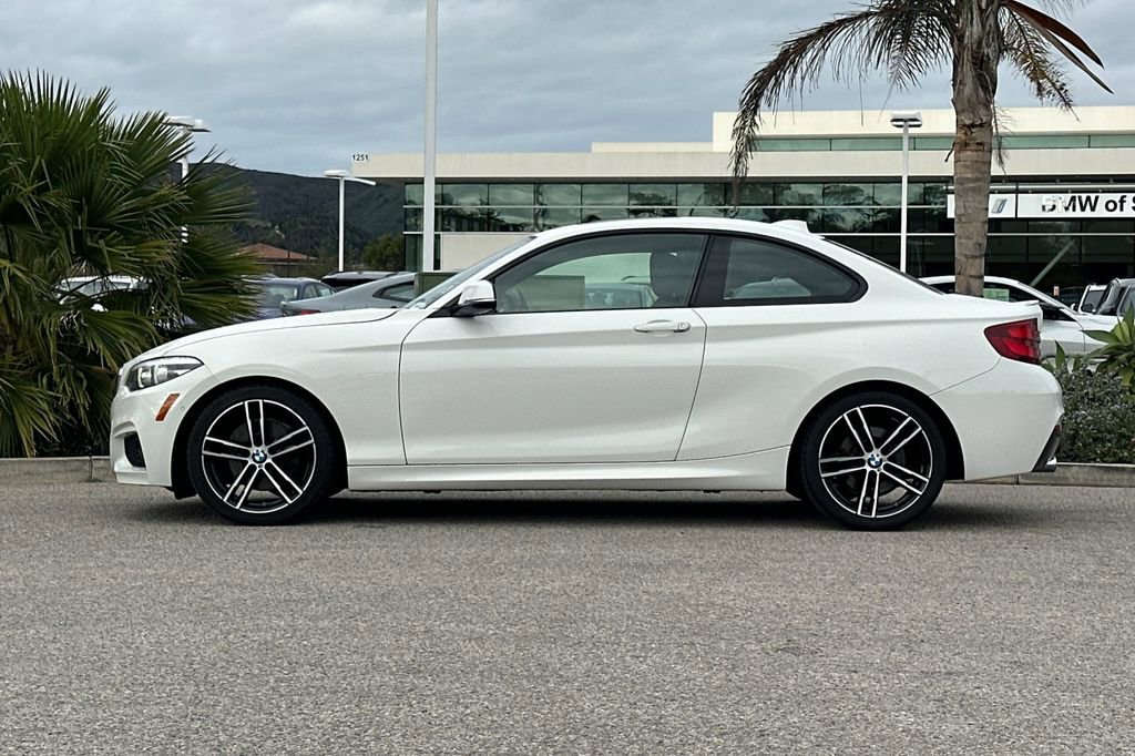 Used 2020 BMW 230i Coupe w/ M Sport Package image 6