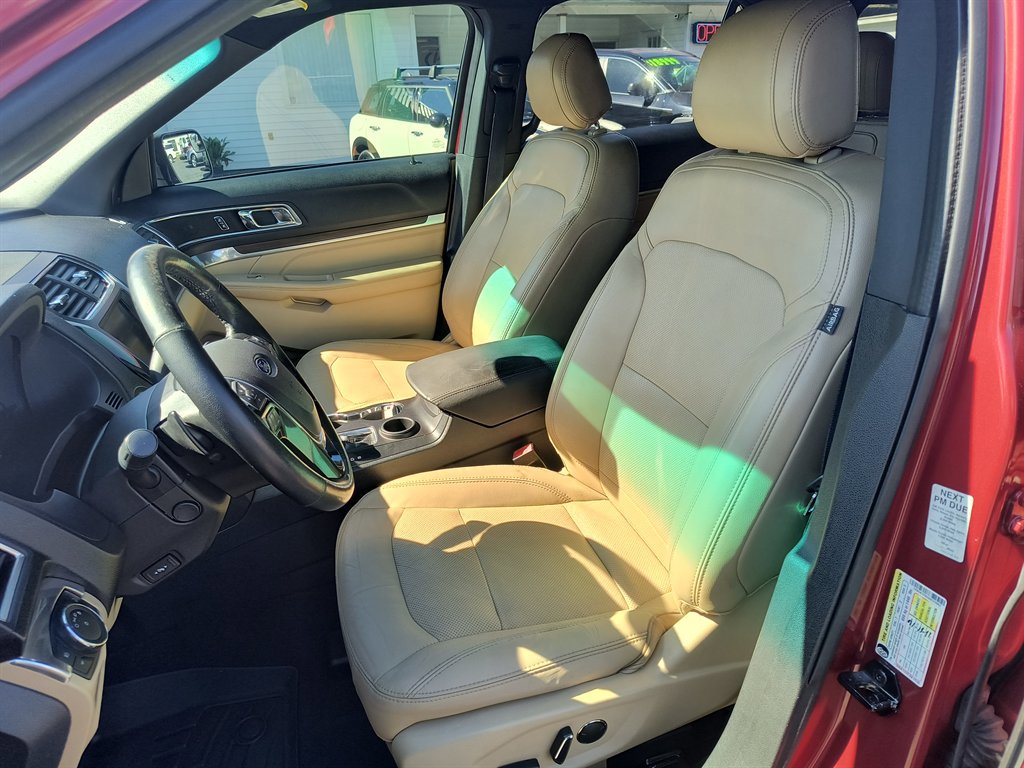 Used 2016 Ford Explorer Limited image 14
