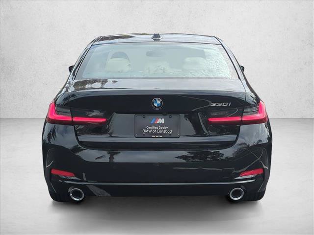 Used 2026 BMW 330i Sedan w/ Convenience Package RWD image 4