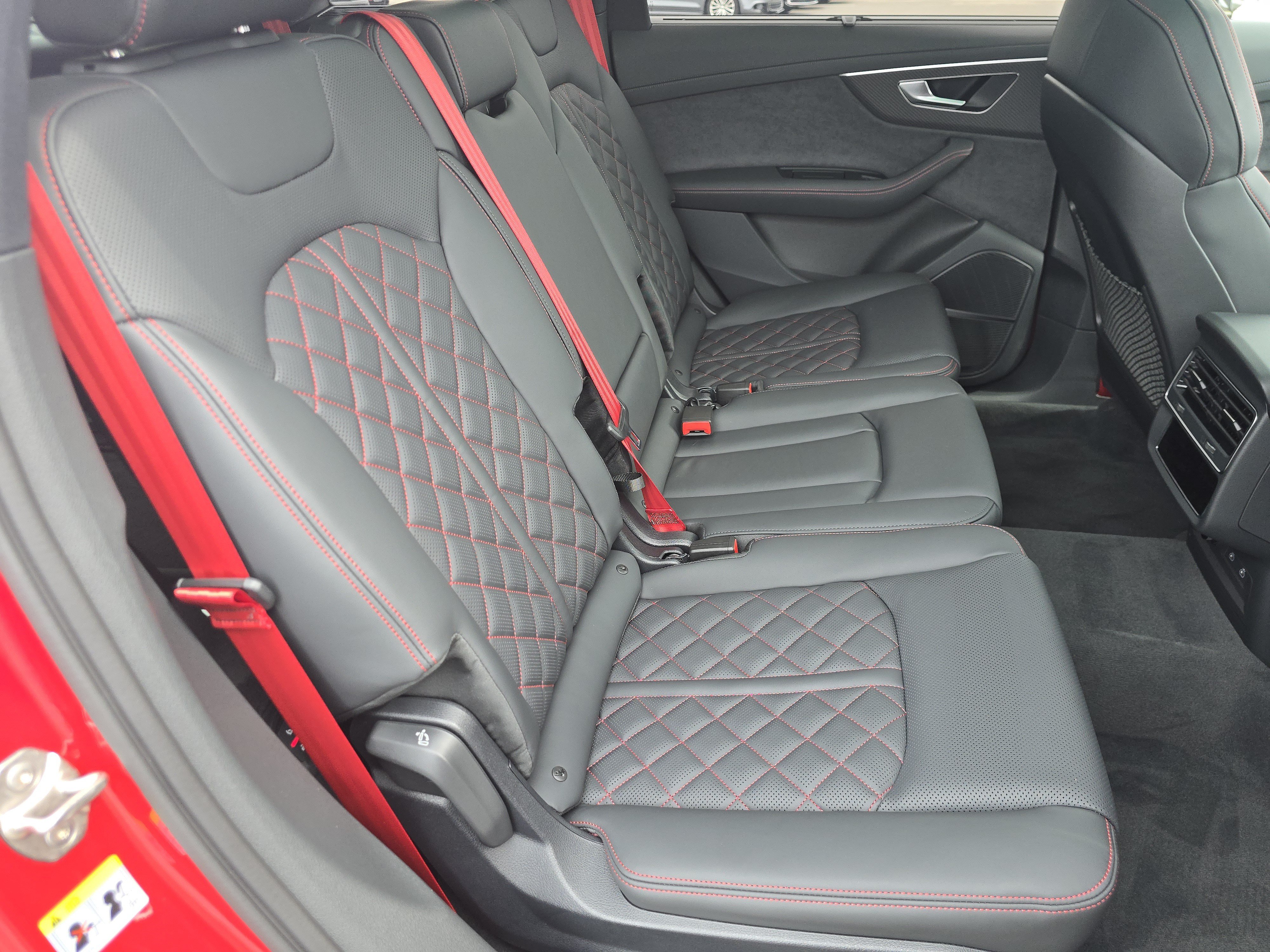 New 2026 Audi Q7 3.0T Prestige AWD/4WD image 17