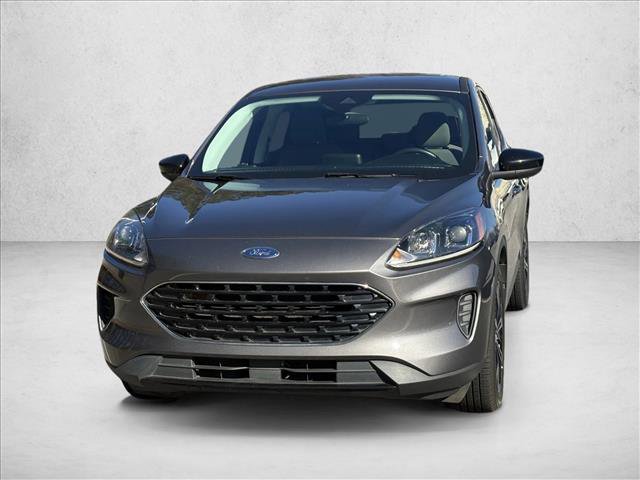 Used 2021 Ford Escape SE w/ SE Sport Appearance Package image 6