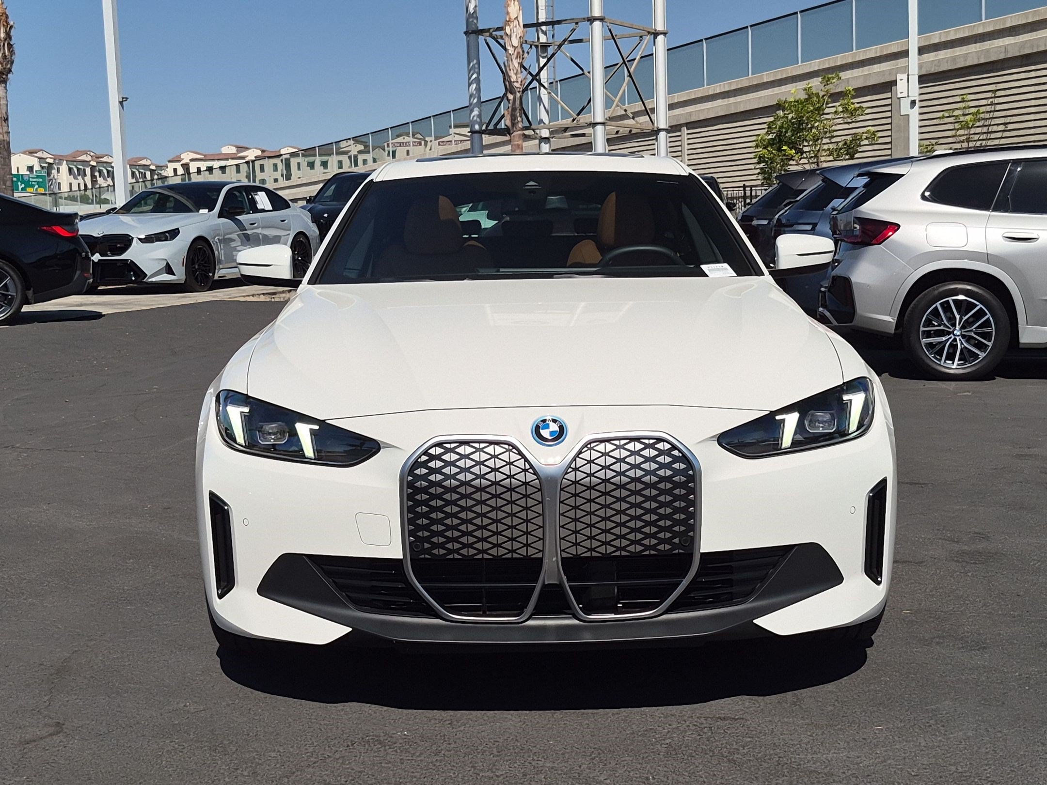 Certified 2025 BMW i4 eDrive40 w/ M Sport Package RWD image 3