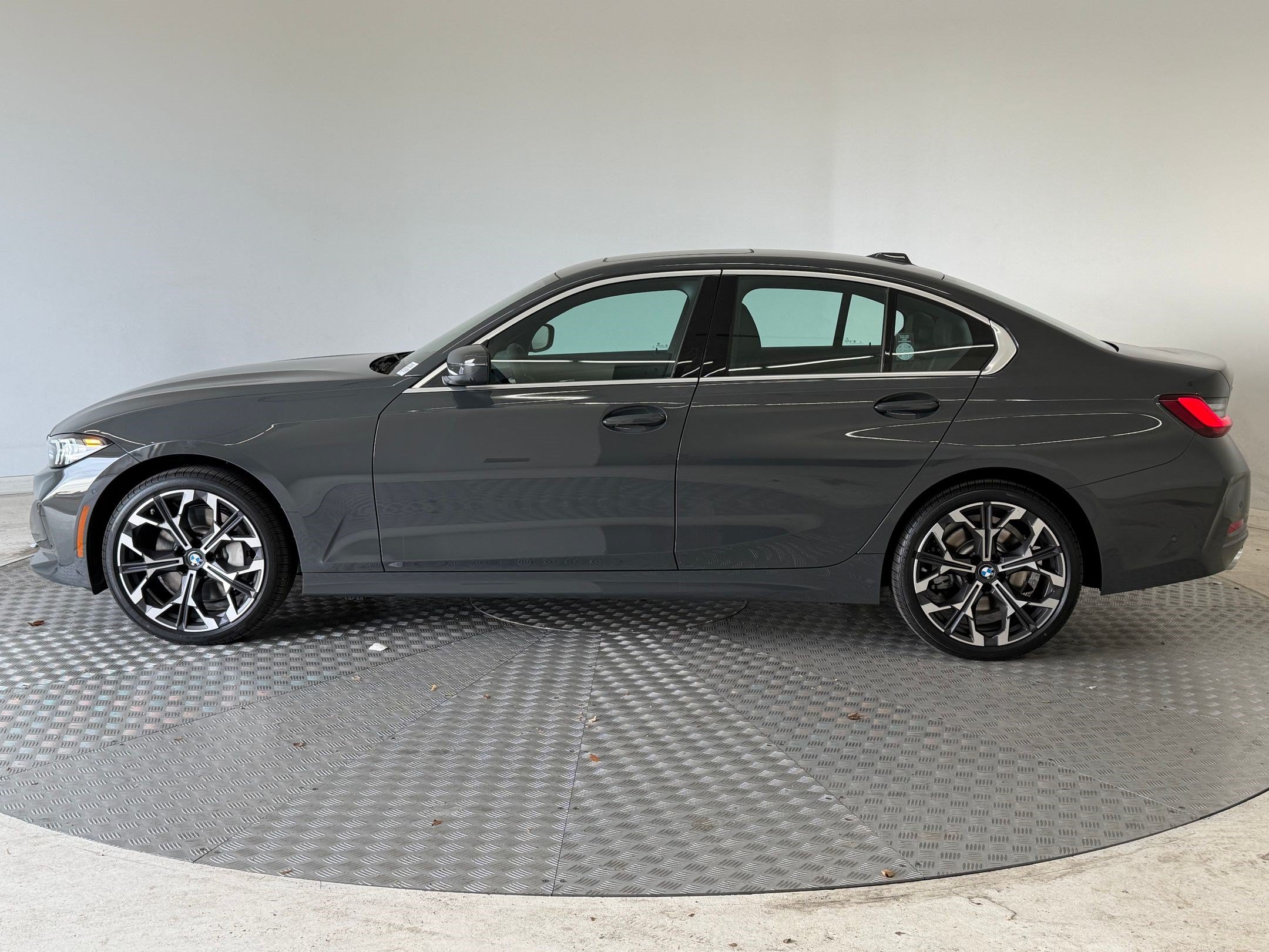 New 2026 BMW 330i xDrive Sedan w/ Premium Package AWD/4WD image 2