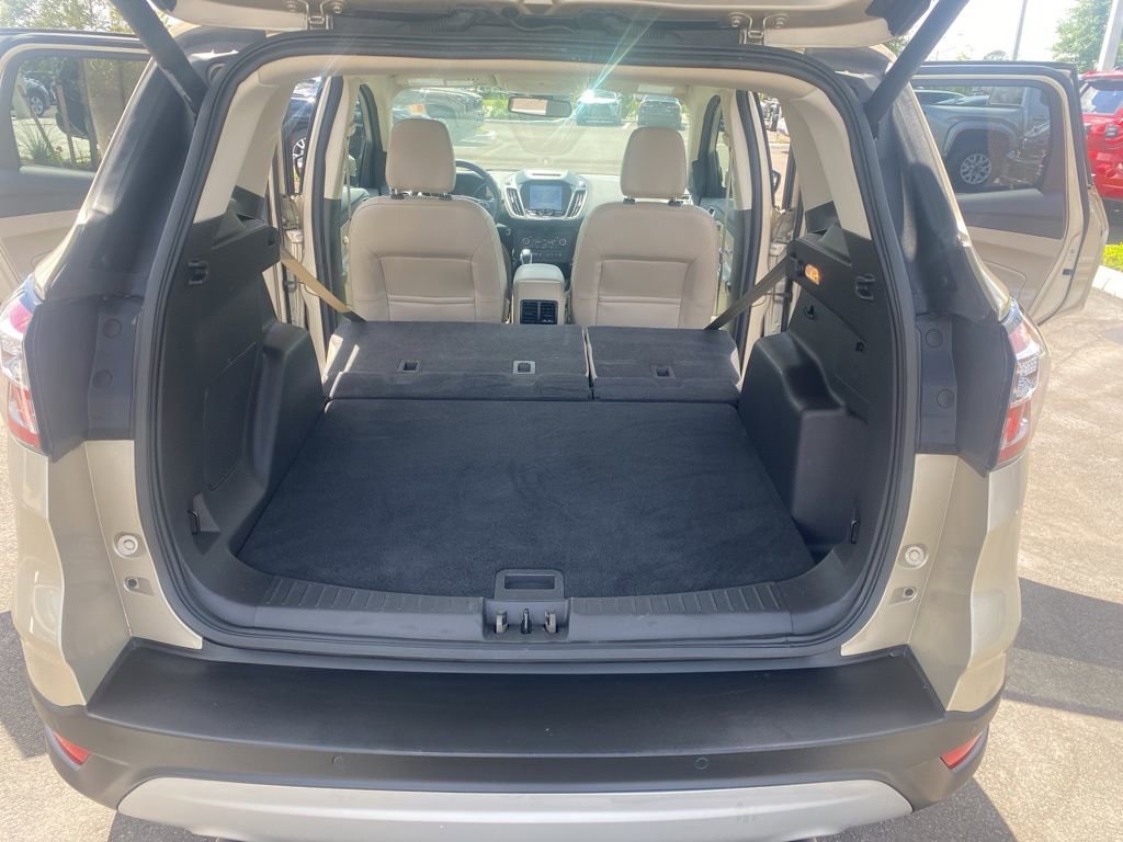 Used 2018 Ford Escape Titanium FWD image 11