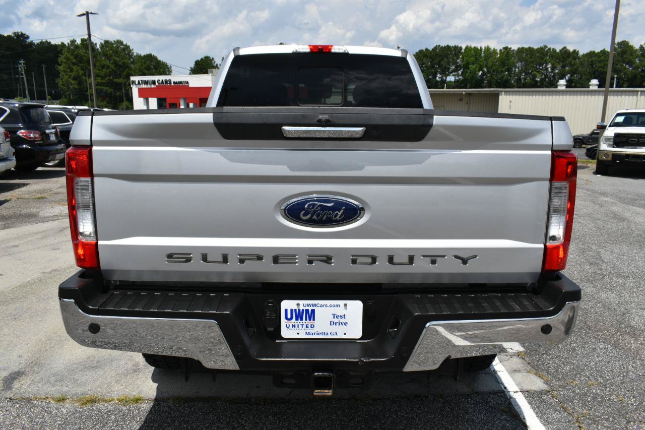 Used 2017 Ford F250 Lariat w/ Lariat Value Package AWD/4WD image 7