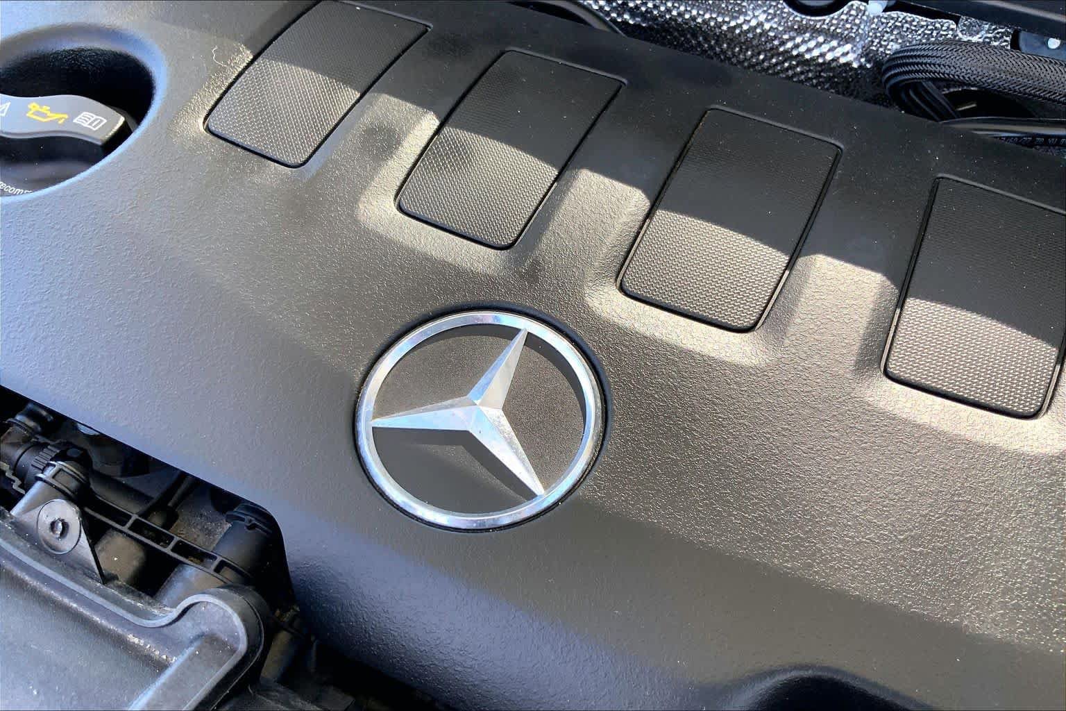 Certified 2022 Mercedes-Benz GLB 250 image 33