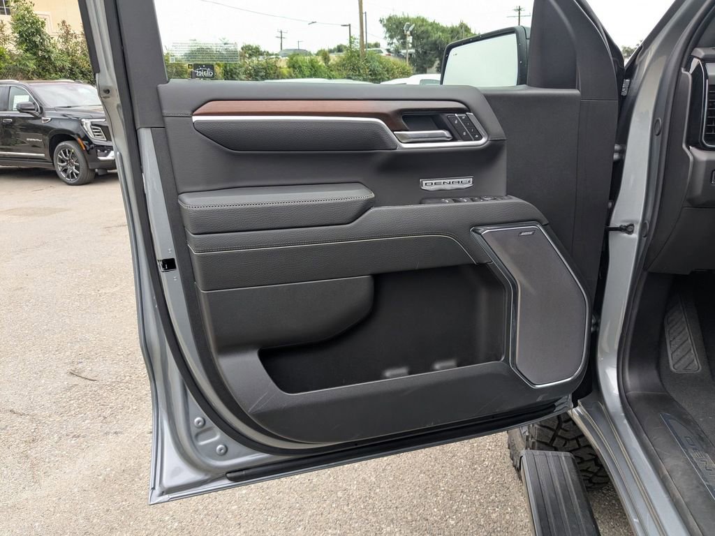 New 2026 GMC Sierra 1500 Denali image 11