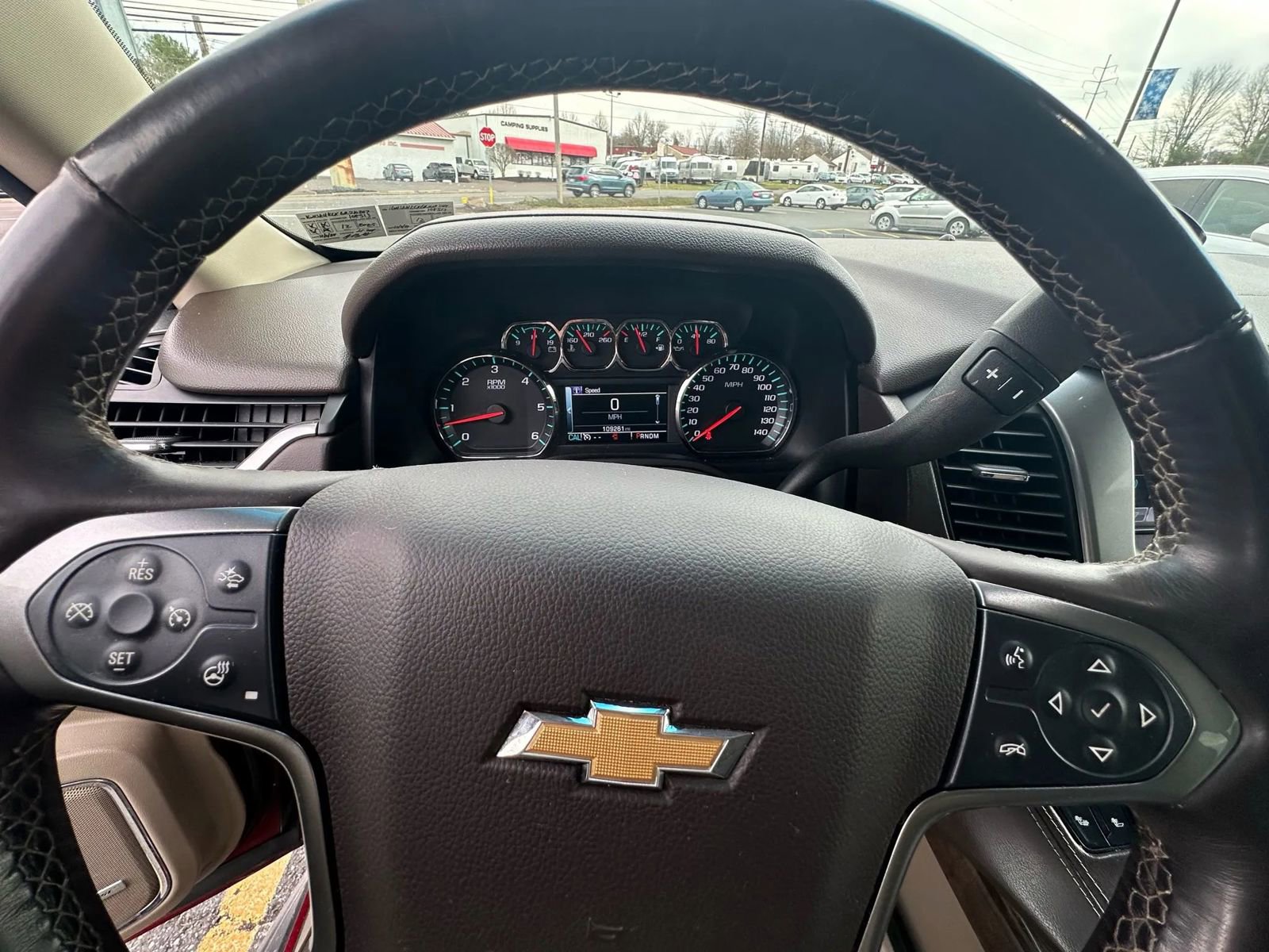 Used 2016 Chevrolet Suburban LT w/ Luxury Package image 19