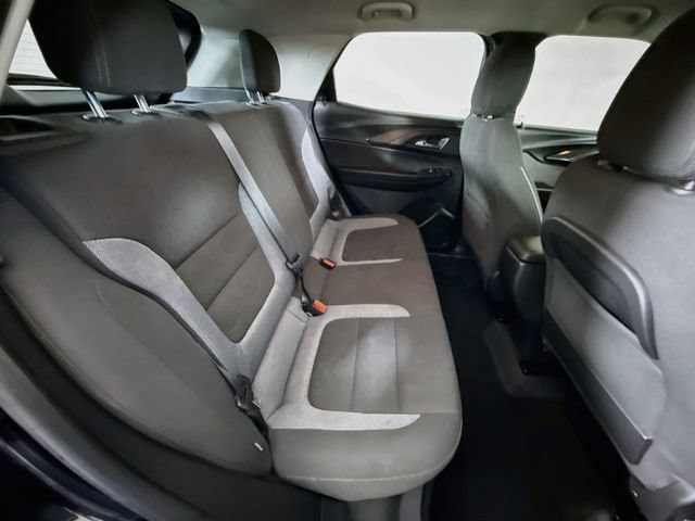 Used 2023 Chevrolet TrailBlazer LT FWD image 25