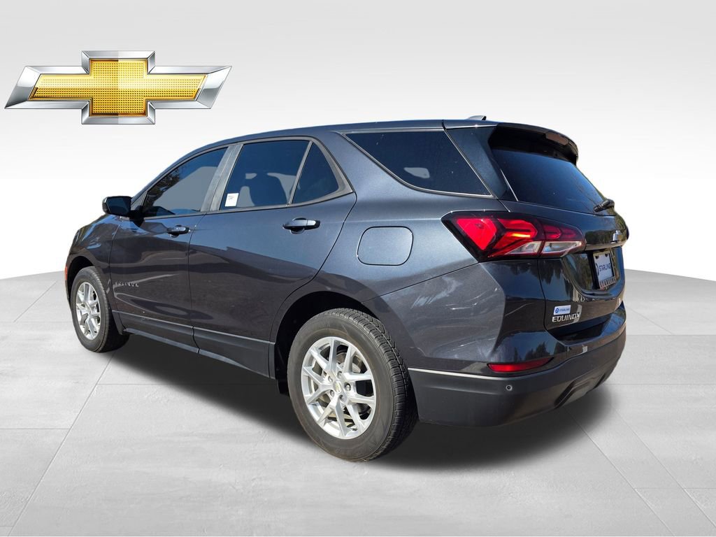 Used 2022 Chevrolet Equinox LS w/ LS Convenience Package image 5