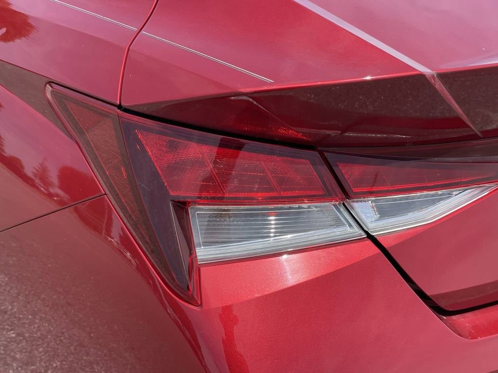 Certified 2024 Hyundai Elantra SEL FWD image 36