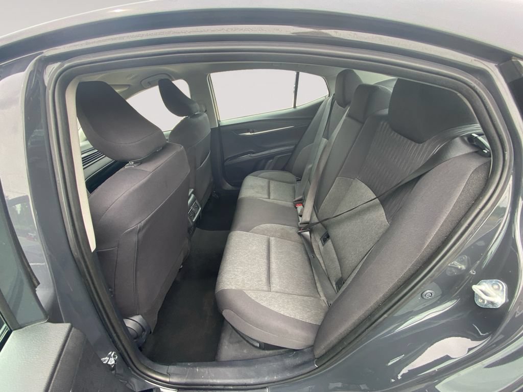 Used 2025 Toyota Camry LE FWD image 13