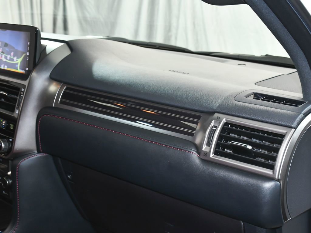 Used 2023 Lexus GX 460 Premium w/ Accessory Package AWD/4WD image 65
