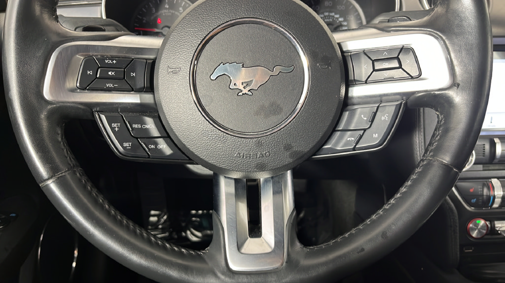 Used 2018 Ford Mustang Premium RWD image 21