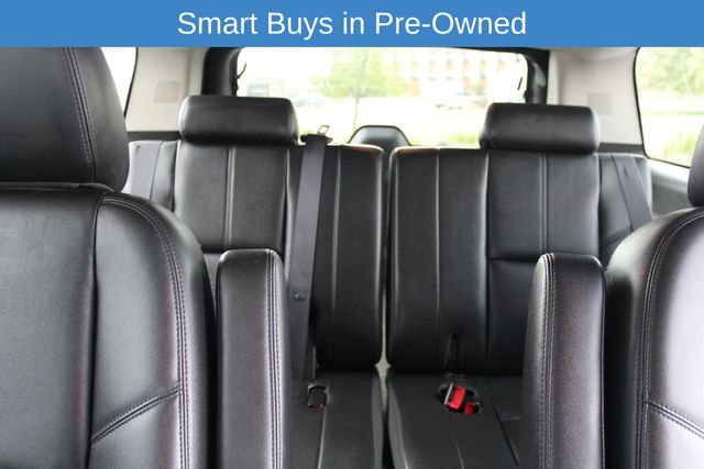 Used 2013 GMC Yukon XL SLT w/ SLT-2 Equipment Package AWD/4WD image 14