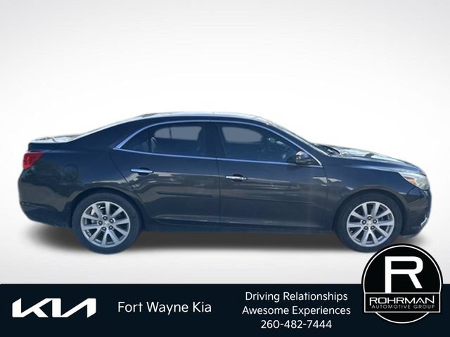 Used 2015 Chevrolet Malibu LT w/ Leather Package FWD image 7