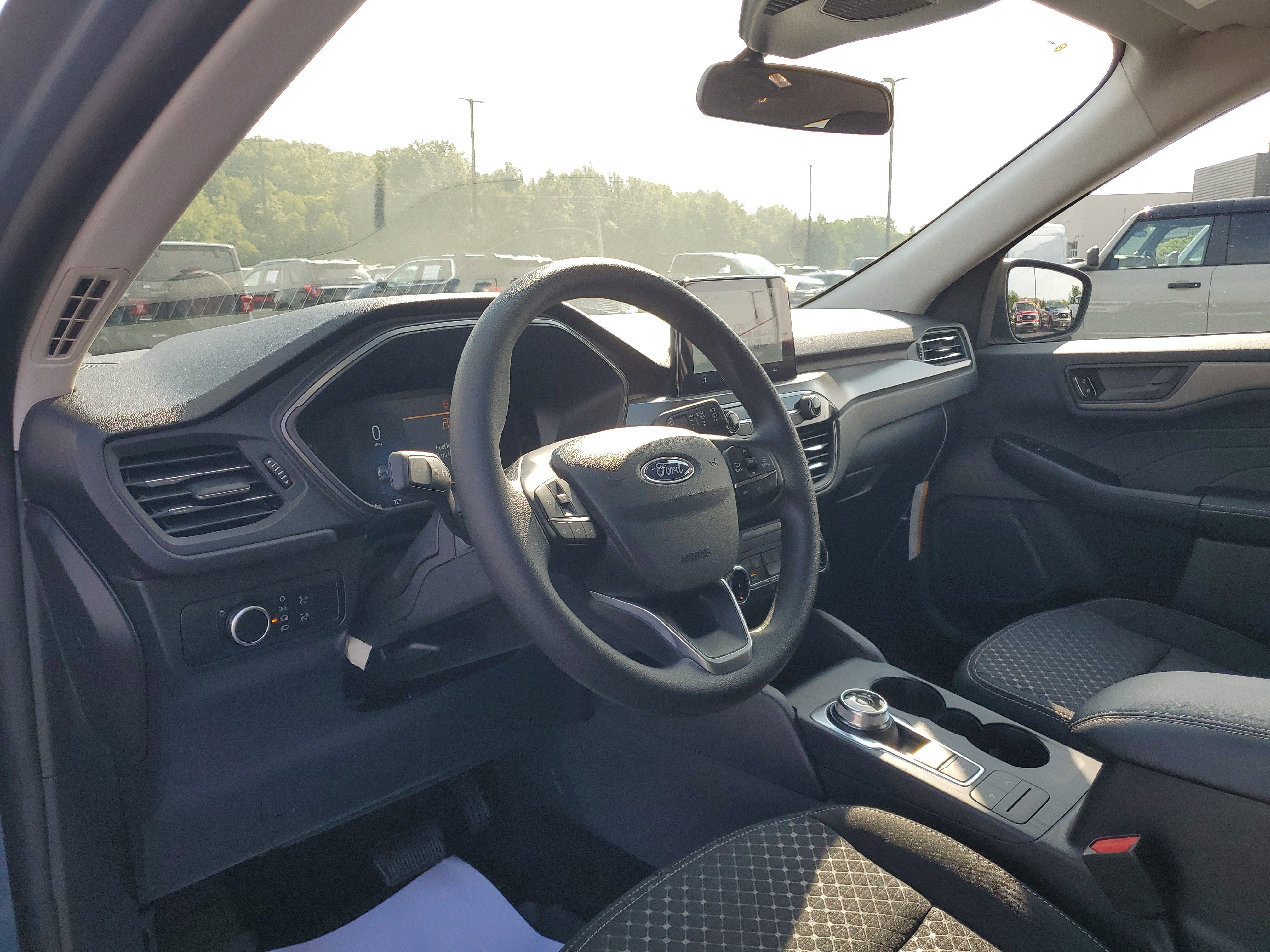 New 2025 Ford Escape Active image 19