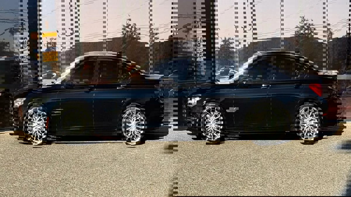 Used 2013 BMW ALPINA B7 image 6