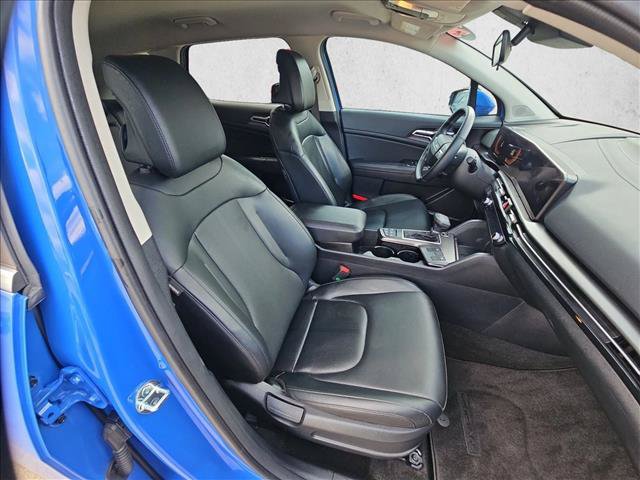 Used 2026 Kia Sportage EX FWD image 19
