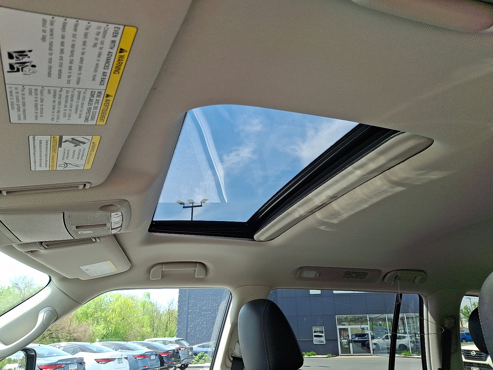 Certified 2024 Nissan Armada Platinum w/ Captain's Chairs Package image 18