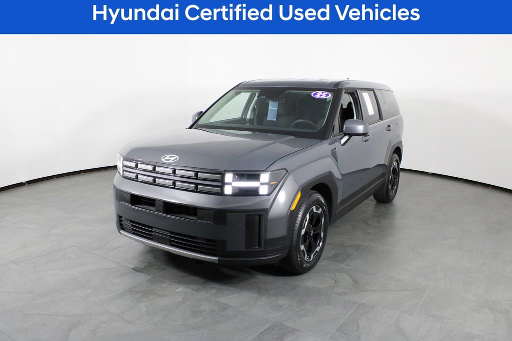 Used 2025 Hyundai Santa Fe SE image 2