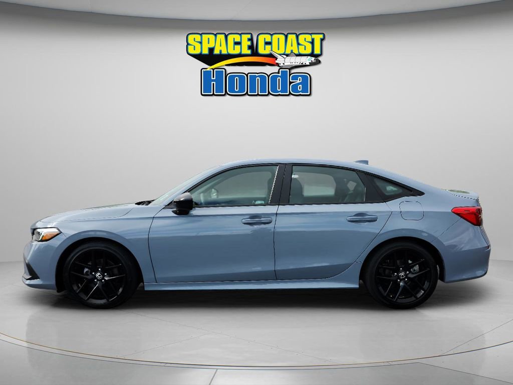 Used 2023 Honda Civic Sport image 6