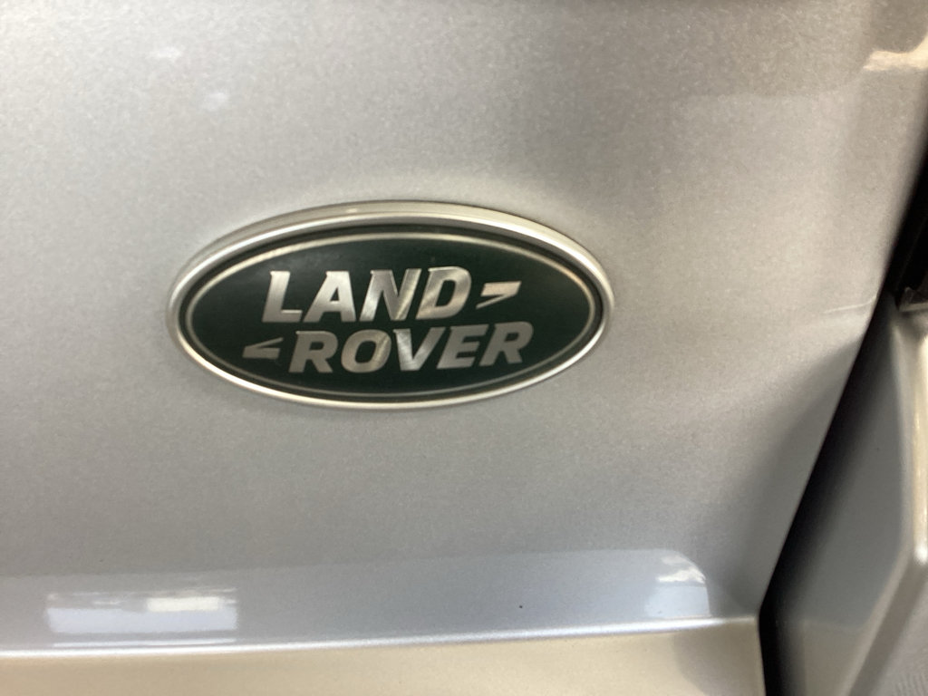 Used 2015 Land Rover Range Rover Evoque Pure Plus AWD/4WD image 40