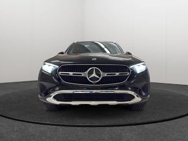 Certified 2026 Mercedes-Benz GLC 300 4MATIC image 2
