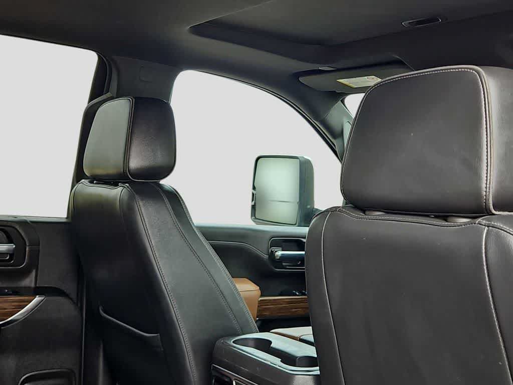 Used 2023 Chevrolet Silverado 2500 High Country w/ Safety Package II AWD/4WD image 17