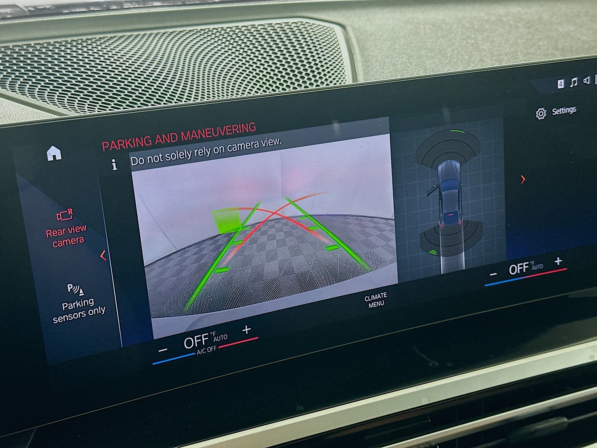 Used 2023 BMW i4 eDrive35 w/ Premium Package image 23