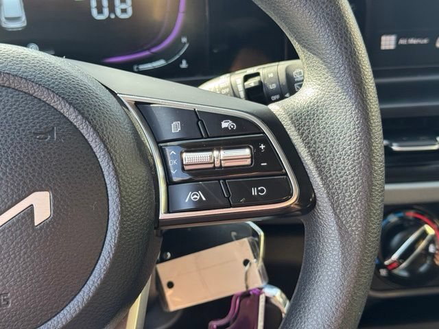 Certified 2025 Kia Seltos LX AWD/4WD image 28