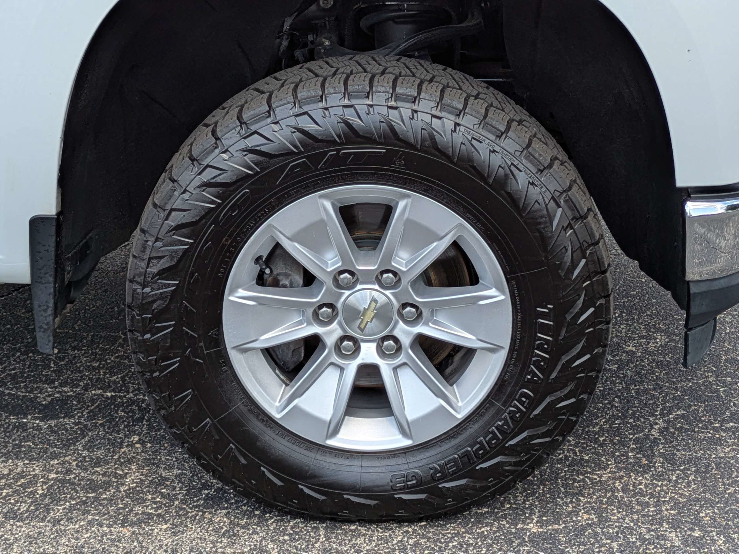 Used 2020 Chevrolet Silverado 1500 LT w/ All-Star Edition AWD/4WD image 10
