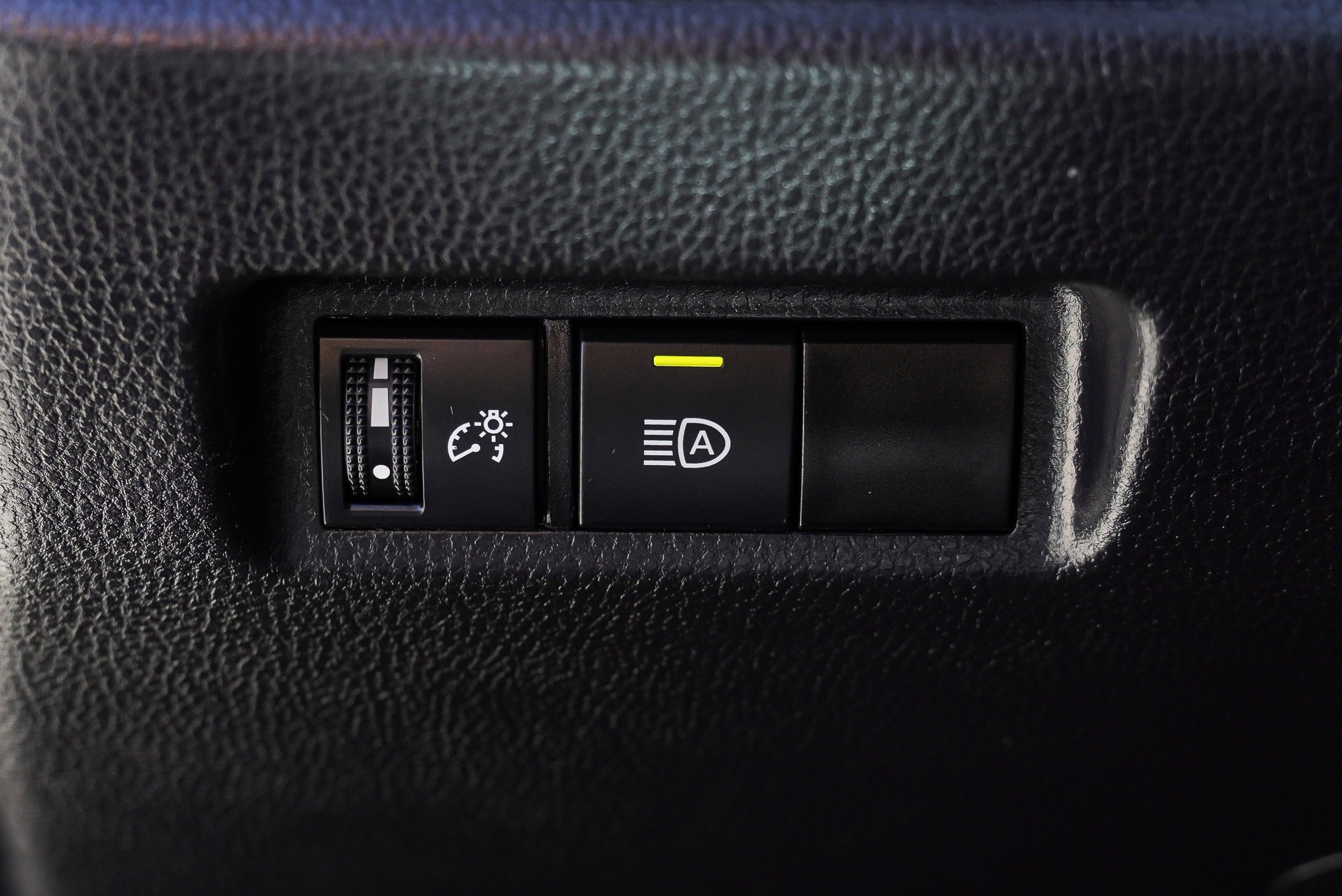 Certified 2024 Toyota RAV4 LE AWD/4WD image 18