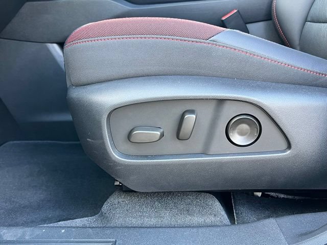 New 2027 Chevrolet Equinox RS w/ Convenience Package III AWD/4WD image 17