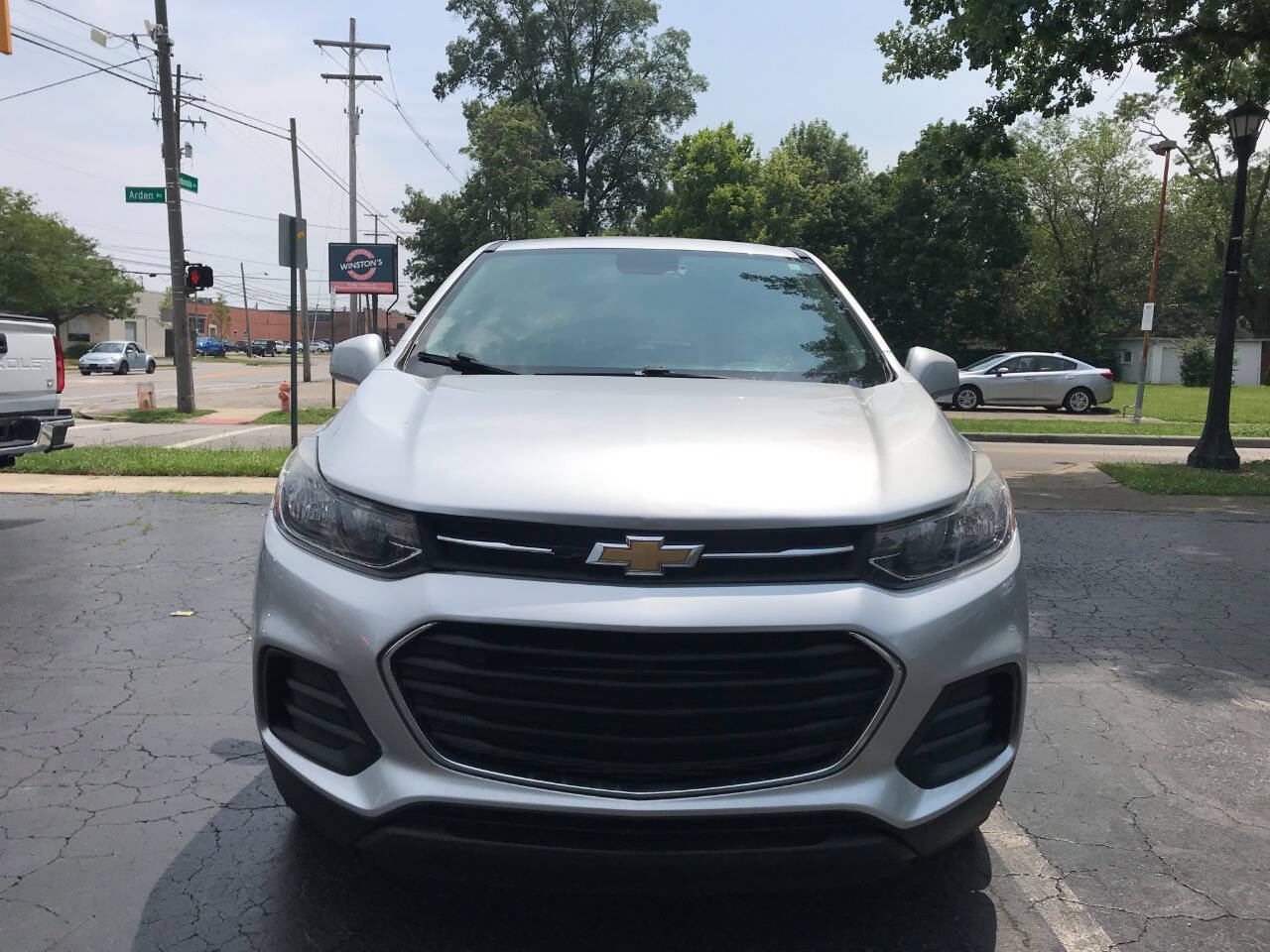 Used 2018 Chevrolet Trax LS FWD image 3